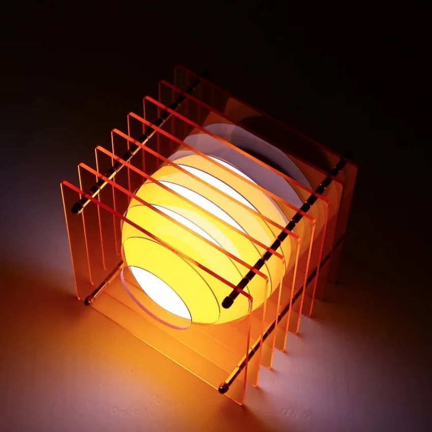 Lampe lunaire en acrylique à m - Desk Lamp avis et prix